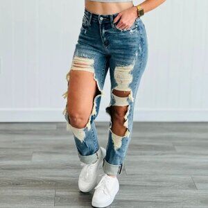 Judy Blue Straight Fit Distressed Jeans | Medium Wash | Size 9/29 | High Waist